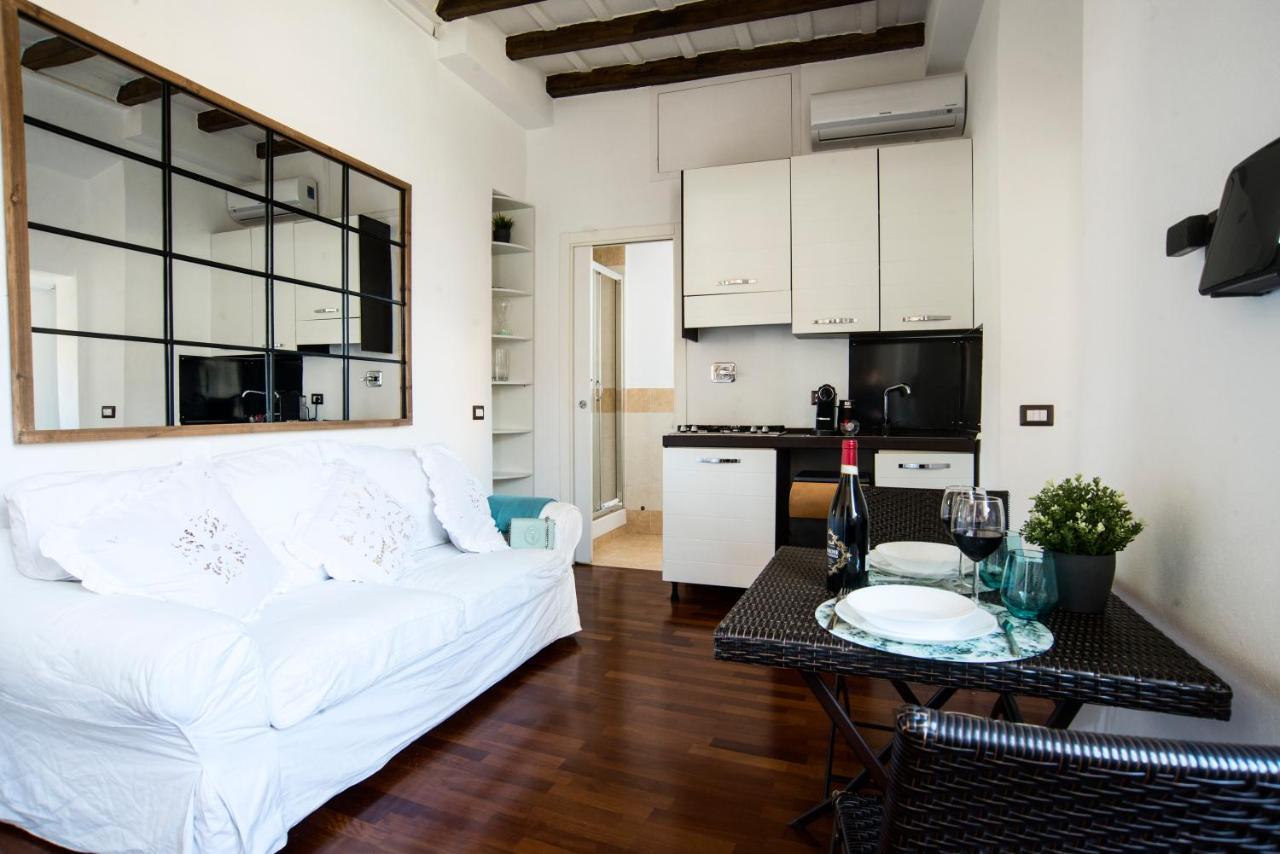 Navona New Charme Art Apartament Roma Ngoại thất bức ảnh