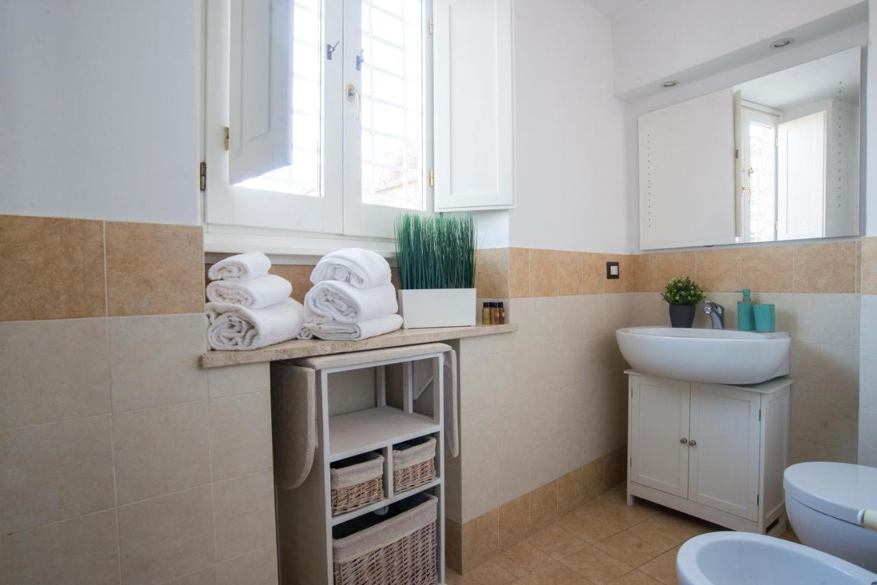 Navona New Charme Art Apartament Roma Ngoại thất bức ảnh
